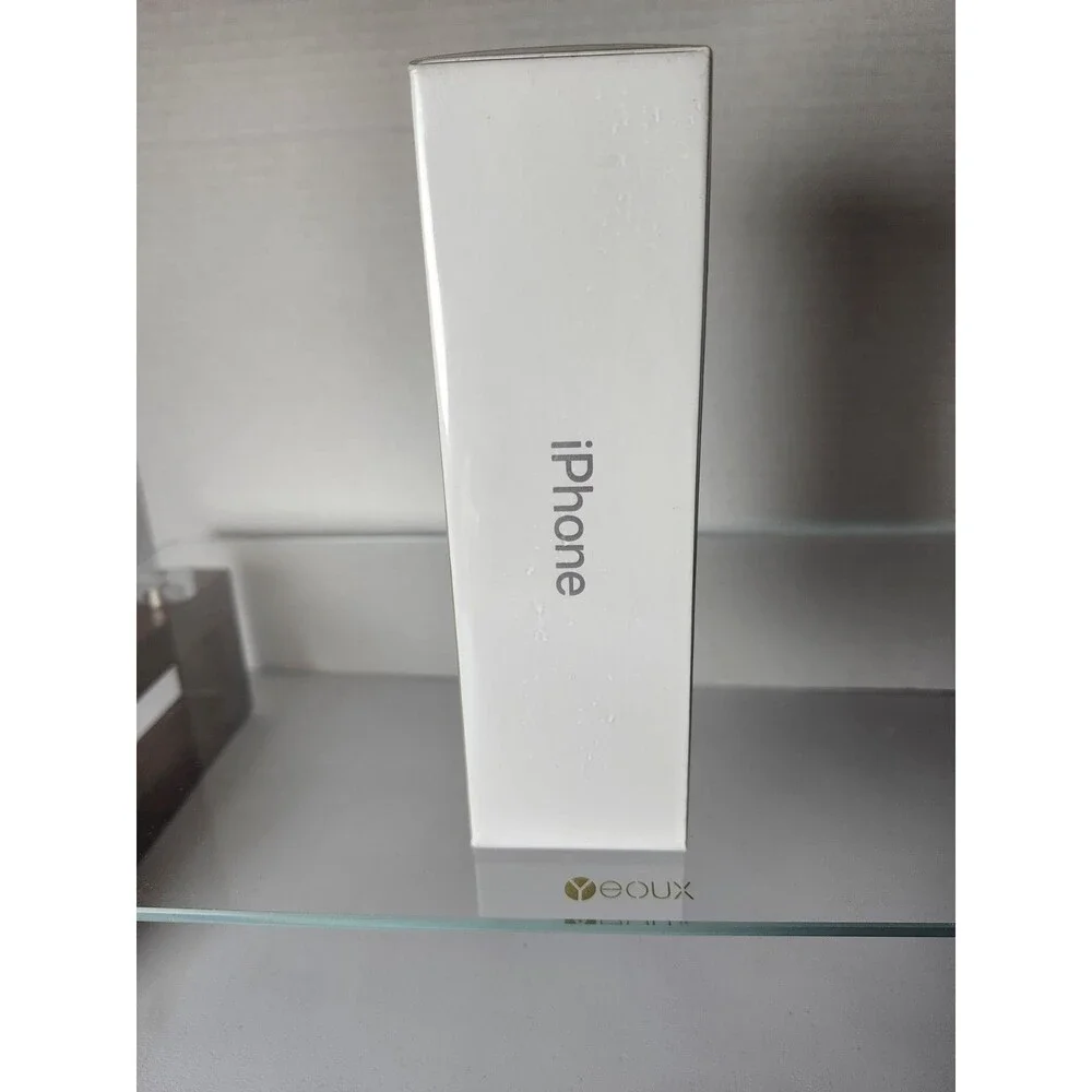 iPhone SE 2nd Gen 128GB New (Cricket Wireless)